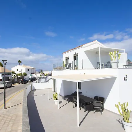 Book Jet - Front Geranio Terrace Apartament *