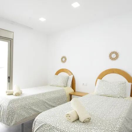 Book Jet - Front Geranio Terrace *
